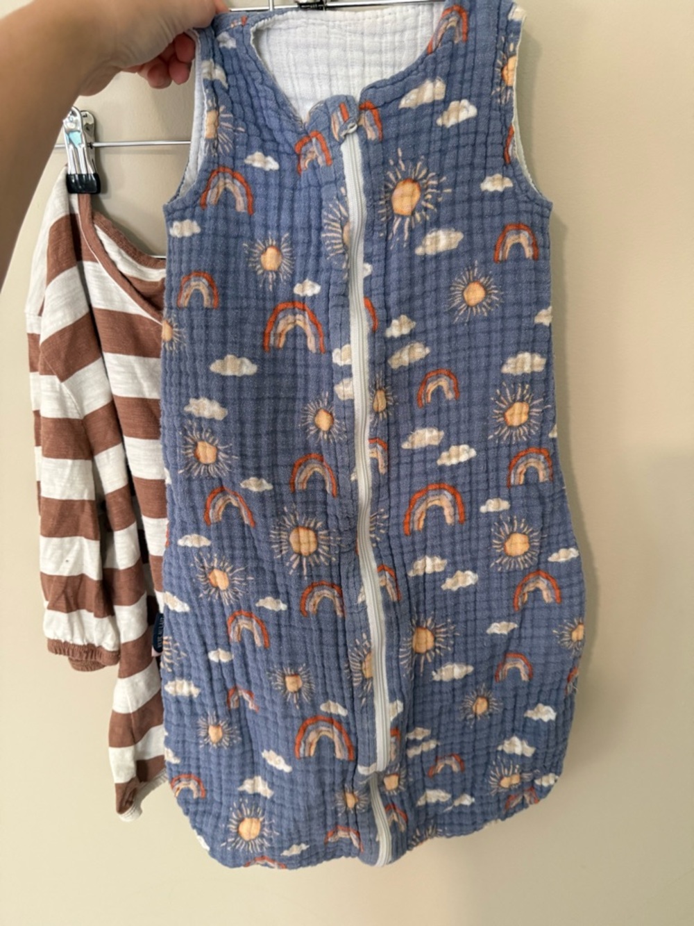 Bebe au lait Baby Sleep Sack with Sun & Rainbow Print 6-12 month cotton